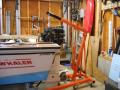 Boston Whaler - Removing the outboard motor