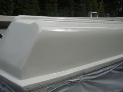 Boston Whaler - Third coat of gel