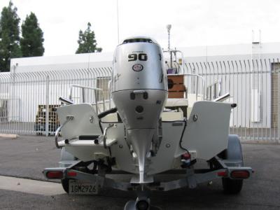 Boston Whaler - Transom 1