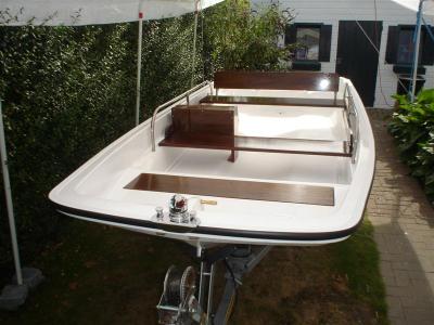 Boston Whaler - Almost there 1